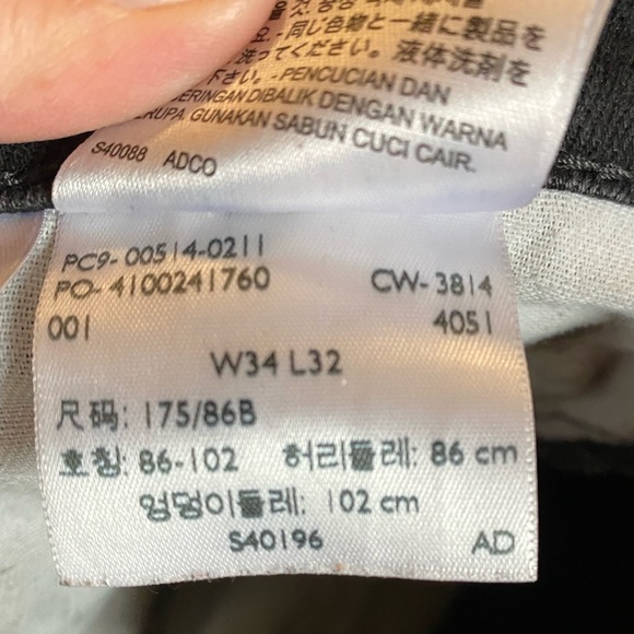 Levi’s Jeans - Picture 9 of 9